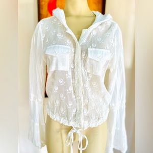White Laced button up top with a hood, Beautiful! Fits M/L Like New, Nice
